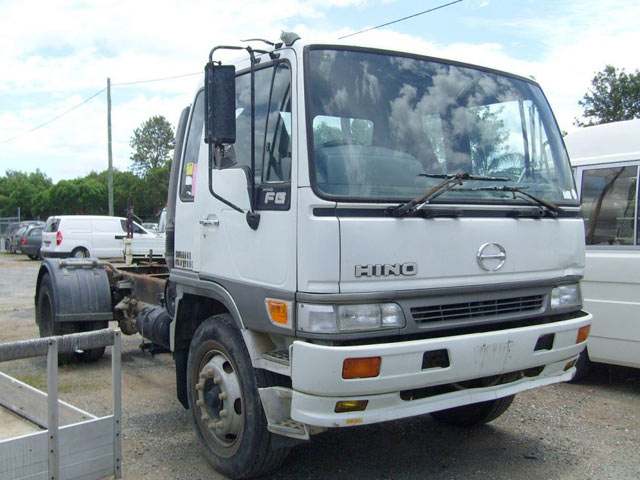 hino truck wreckers melbourne